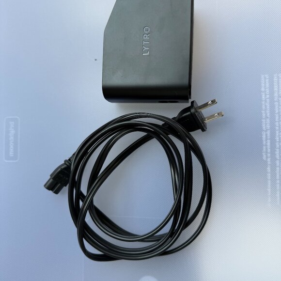 Lytro ILLUM Digital Light Field Camera w/ Battery (Battery WON'T hold a Charge) - Picture 12 of 12